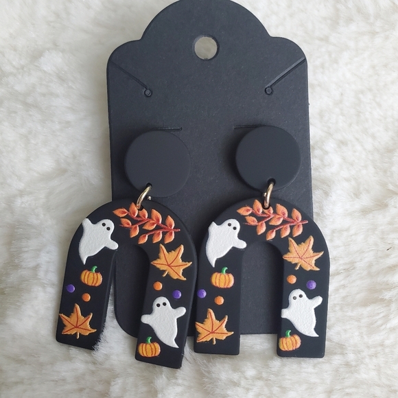 3 /$15 New Boutique Halloween Ghost Earrings - Picture 4 of 4